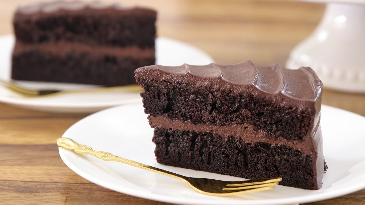 16 Chocolate Cake Recipes That Are Pure Decadence in Every Bite